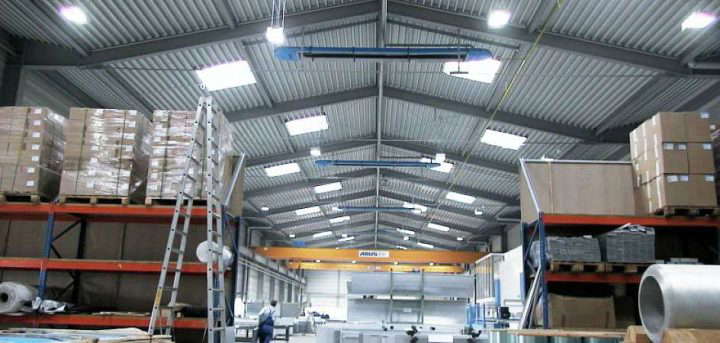 Anschauungsmaterial für Heizungsbauer, Logistikhalle mit OPTIMA plus Hallenheizung von KÜBLER