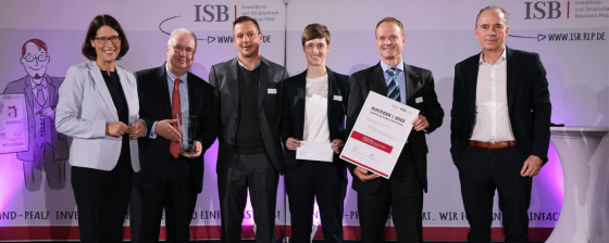 Gruppenfoto bei ISB SUCCESS Preisverleihung 2022