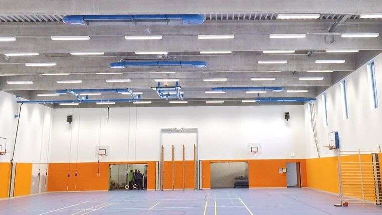 Sporthalle mit OPTIMA plus Infrarotstrahlern von KÜBLER