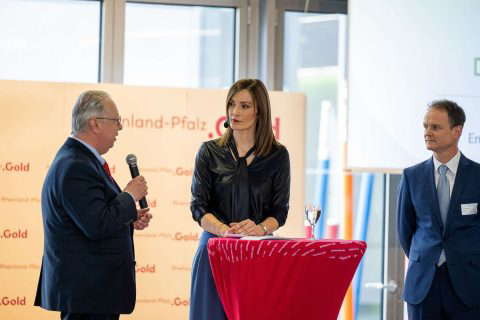 Discussion at company event