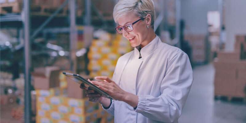 Unleserlicher, schadhafter digitaler Bildschirm